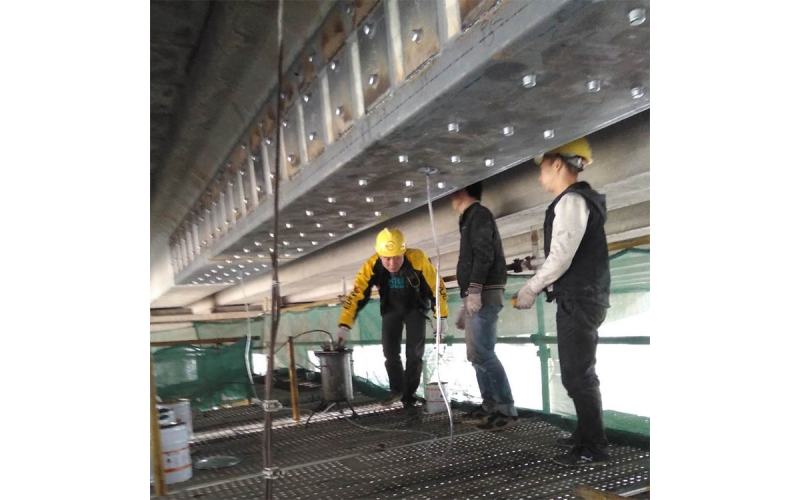 承重墙拆了还能住吗?